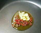 牛肉と春菊のペペロンチーノ風☆作り方2写真