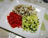 ◆ピリ辛肉味噌とパリパリ春雨の野菜包み♪作り方1写真