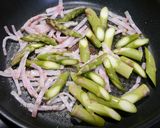 超速！アスパラベーコンふわふわ卵作り方3写真