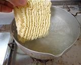 最速の野菜たっぷりインスタントラーメン作り方3写真