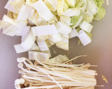 白菜とえのきの中華スープ作り方1写真