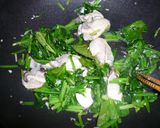 かきとほうれん草のクリームパスタ作り方2写真