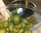 すり胡麻たっぷりトマトとツナの和え物作り方1写真