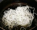 ◆ピリ辛肉味噌とパリパリ春雨の野菜包み♪作り方3写真