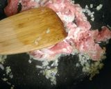 生姜香る〜「トロみ豚こま」乗せラーメン作り方3写真