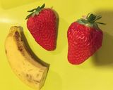 離乳食中期♡イチゴバナナみるく作り方1写真