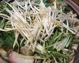 野菜たっぷり鶏がらスープ鍋作り方5写真