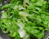 簡単！鶏ささみとレタス きのこの和風煮♡作り方2写真