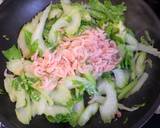小海老とセロリの削り節炒め作り方5写真