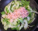 小海老とセロリの削り節炒め作り方5写真