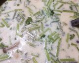 トムカーガイ風 豚骨ラーメン作り方3写真