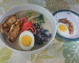 ✨王将♦生ラーメン(豚骨)➕生ギョウザ✨作り方10写真