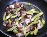 簡単副菜！アスパラ椎茸のガリバタ醤油作り方2写真