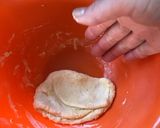 計量カップと小麦粉でつくるフライパンピザ作り方6写真
