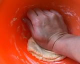 計量カップと小麦粉でつくるフライパンピザ作り方8写真