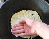計量カップと小麦粉でつくるフライパンピザ作り方12写真