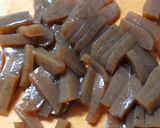 簡単ヘルシー♪なめこと蒟蒻 ワカメの煮物作り方2写真