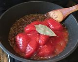 肉の旨みたっぷり！ミートソースパスタ作り方5写真