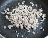 トマトと豚ひき肉のエスニック塩ラーメン作り方1写真