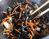 【作り置き】万能醤油で簡単！ひじき煮作り方3写真