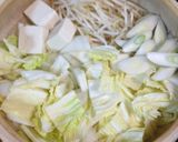 簡単!わが家の餃子鍋(水炊き風)作り方1写真