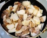 ご飯がすすむ！ カブと豚肉の甘辛炒め作り方5写真