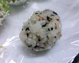 ほんのりわさび　おにぎりの包み方♥作り方7写真