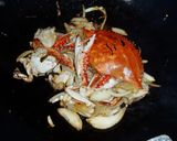 蟹の炒め≪洋葱蛋炒蟹≫作り方3写真