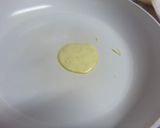 材料3つ♬♪　豚肉のマヨピリ辛焼き作り方2写真