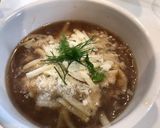 新玉ねぎで オニオングラタンスープ作り方5写真