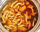 ピリ辛☆豆板醤入りなめこ納豆汁作り方2写真