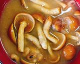 ピリ辛☆豆板醤入りなめこ納豆汁作り方3写真