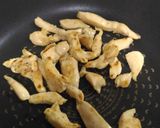 ピーマンと鶏胸肉の簡単☆オイスター炒め作り方2写真