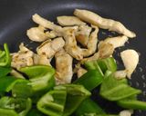 ピーマンと鶏胸肉の簡単☆オイスター炒め作り方3写真