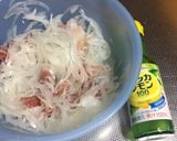簡単おしゃれ新たまと生ハムのレモンあえ作り方3写真