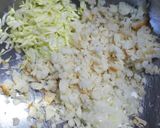 簡単でもご馳走です☆鶏バーグ作り方1写真