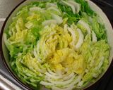 簡単★白菜と豚バラのピリ辛煮作り方1写真