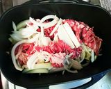 ココットダッチオーブンで牛丼作り方1写真