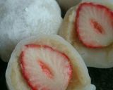 *ぎゅうひで苺大福-ほのかなさくら風味*作り方10写真