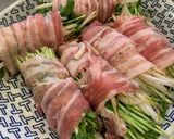 簡単*レンチン！豆苗豚バラ巻き♡作り方4写真
