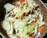簡単☆キャベツ しめじのツナ入り野菜炒め作り方2写真