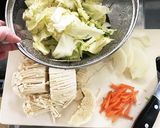 ひき肉と野菜の味噌バタ—炒め♪作り方1写真