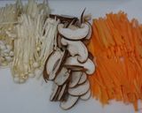 にんじんとキノコの炒め物♥きんぴら風作り方1写真