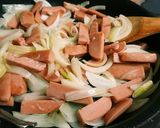 魚肉ソーセージ♡簡単ケチャップ炒め作り方3写真