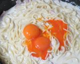 チーズと牛乳生クリームで濃厚カルボナーラ作り方11写真