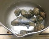 出汁不要で美味しい「あさりの味噌汁」作り方1写真