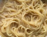 ダブルたまごのカルボナーラ風ラーメン作り方4写真