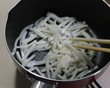 芹と蒲鉾のワサビ和え作り方3写真