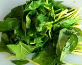 ほうれん草のラグーソースかけ作り方1写真