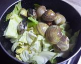 キャベツとハマグリの蒸し煮作り方1写真